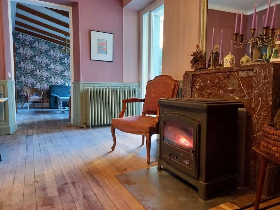Maison Violette En Berry Aigurande ภายนอก รูปภาพ