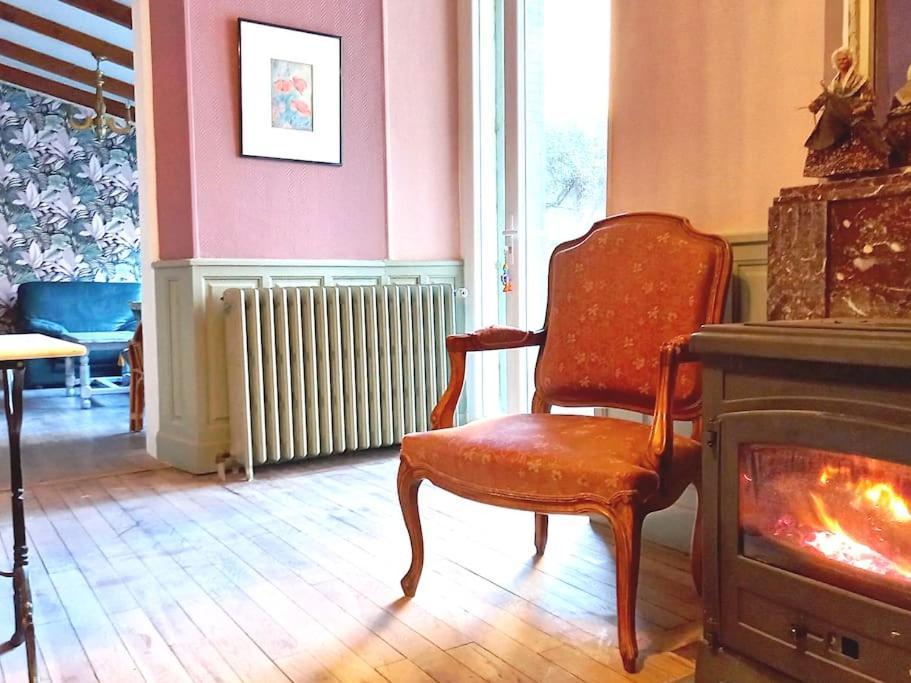Maison Violette En Berry Aigurande ภายนอก รูปภาพ