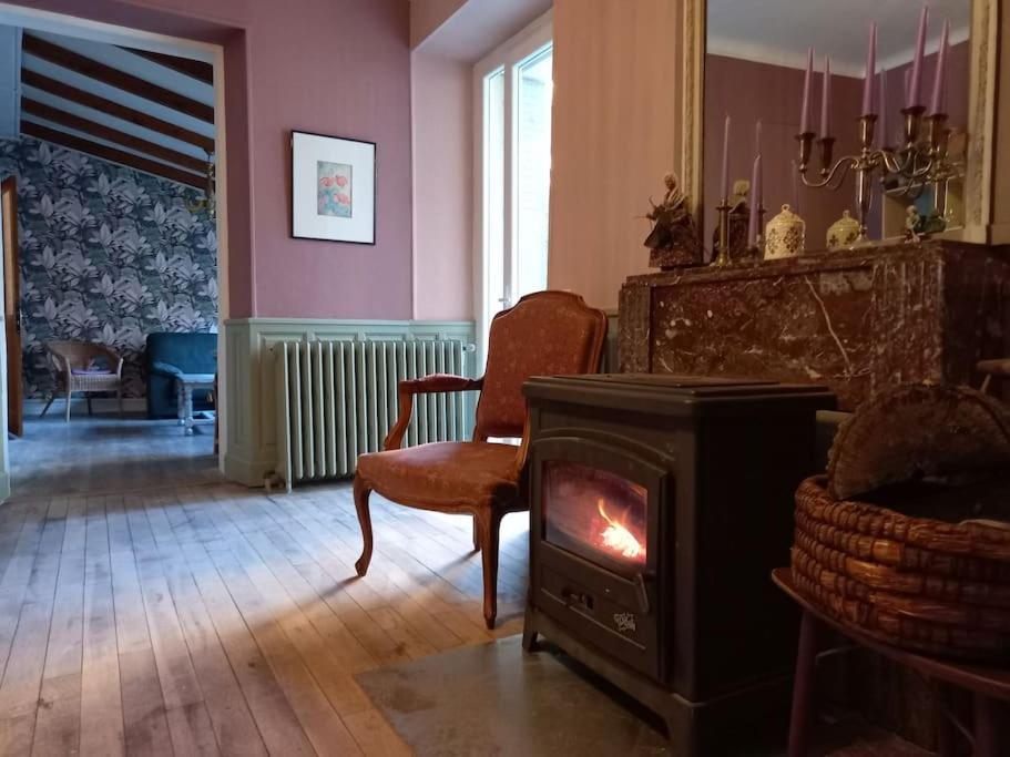 Maison Violette En Berry Aigurande ภายนอก รูปภาพ