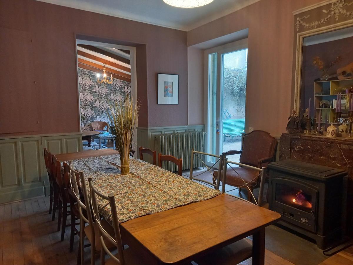 Maison Violette En Berry Aigurande ภายนอก รูปภาพ