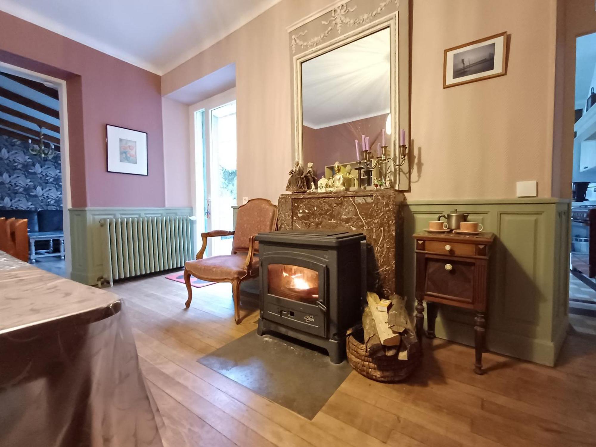 Maison Violette En Berry Aigurande ภายนอก รูปภาพ